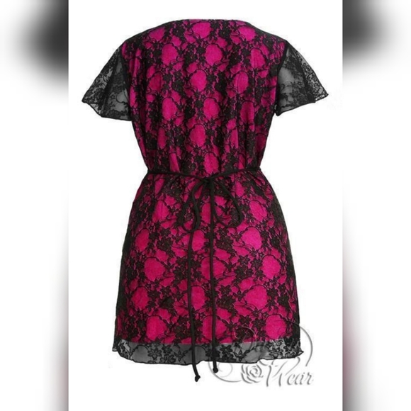 Dare to Wear 5X Fuchsia Sweetheart Lace Overlay Top - Picture 2 of 8